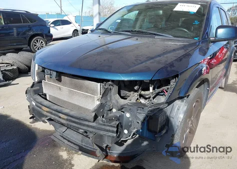 2015 Dodge Journey Crossroad z USA, uszkodzony, nr VIN 3C4PDCGG1FT574478